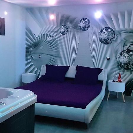 O Zen Suite Санари-сюр-Мер Экстерьер фото